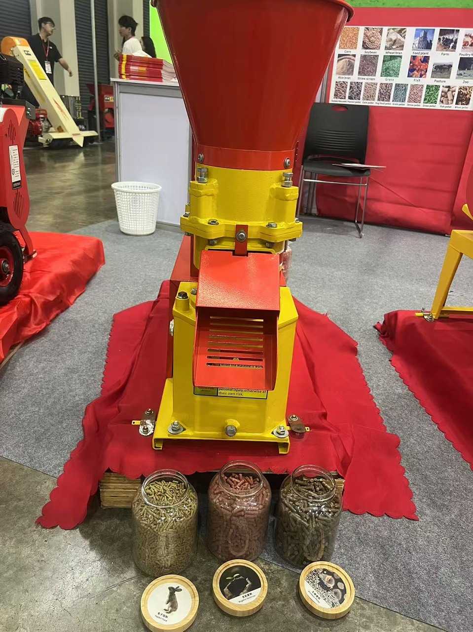 مبيعات مباشرة من المصنع: آلة م - مراجعة Wood Pellet Making Machine وسعره